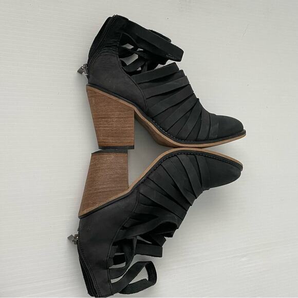 Free People hybrid strappy distressed booties dark grey size 38/8us - Picture 7 of 13